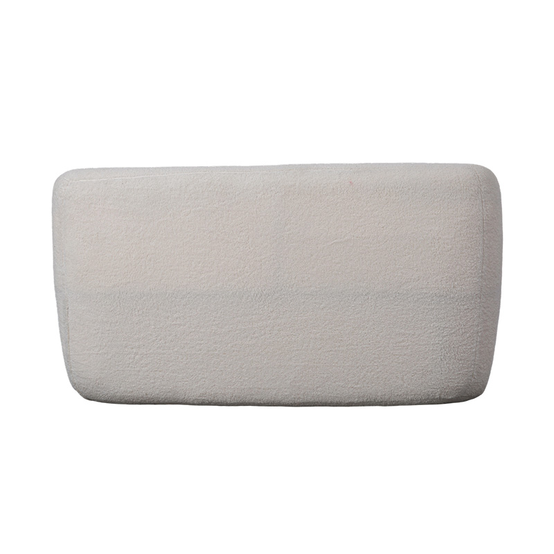 Sofa đôi hình tròn bằng vải Faux Sherpa màu kem mang lại vẻ ấm cúng Sofa đôi hình tròn bằng vải Faux Sherpa màu kem mang lại vẻ ấm cúng