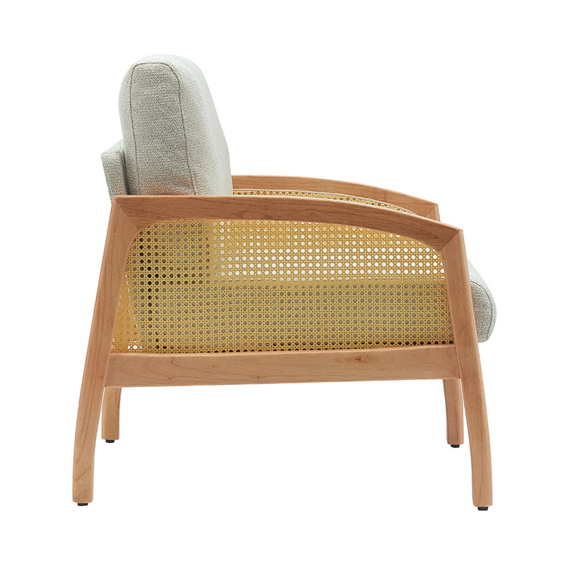 Sofa vải lanh có tay vịn bằng mây